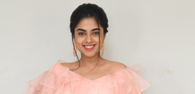 Siddhi Idnani new photos