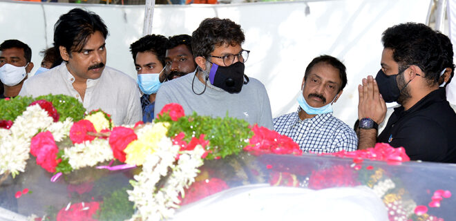 Sirivennela Sitarama Sastry Last journey Photos