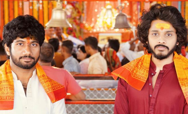 Hanu-Man Visited Ayodhya Temple To Start Promotions
