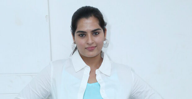 Kavya Kalyanram New Photos