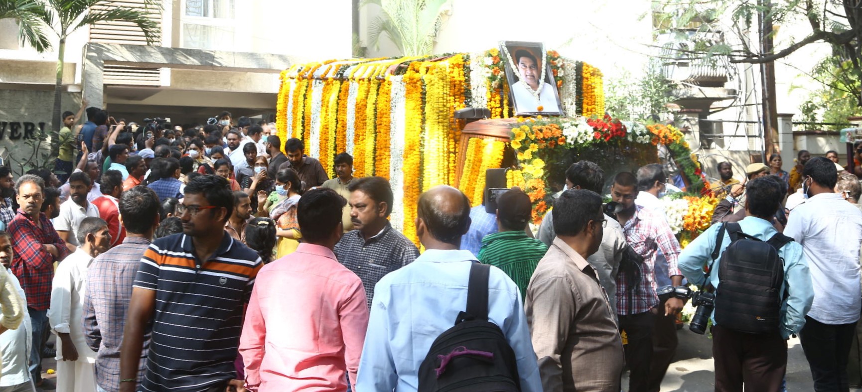 Kaikala Satyanarayana Last Journey Photos